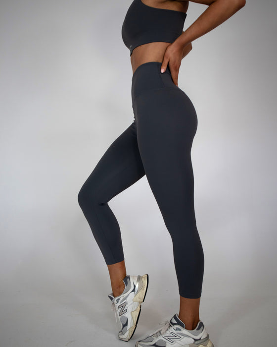 Essentia Leggings - Charcoal