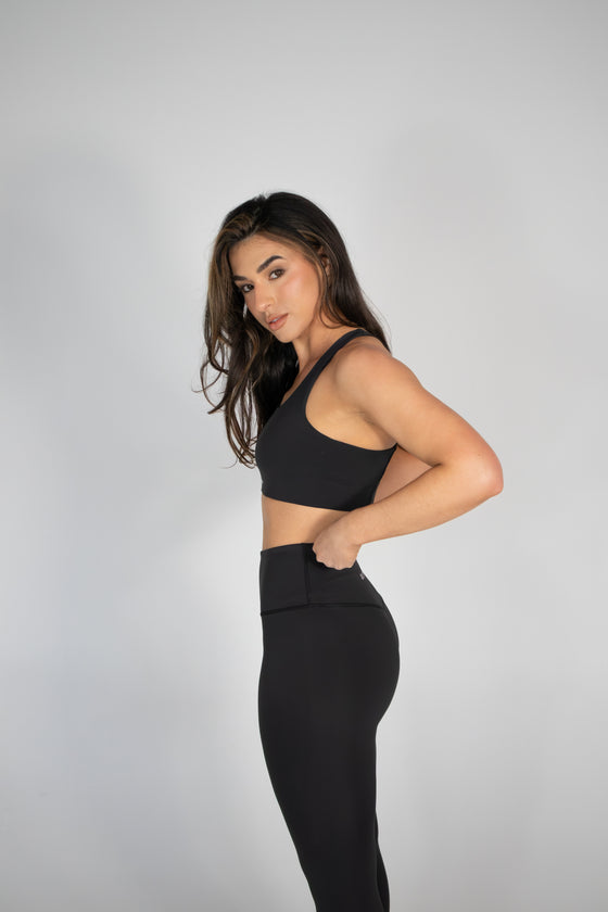 Essentia Leggings - Black